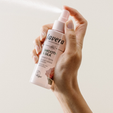 lavera Leave In Spray Smooth & Silk lors de l'application