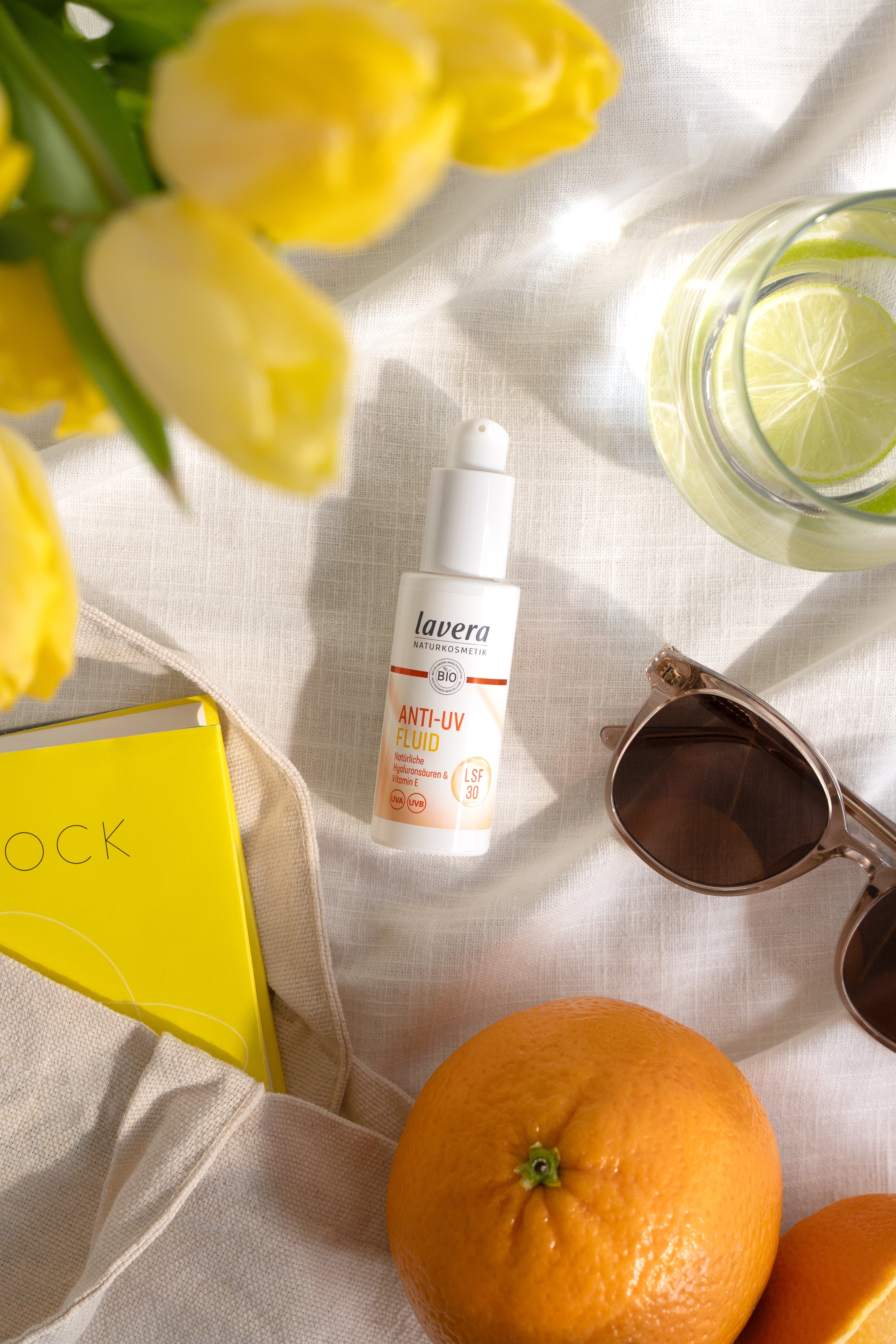 Anti UV Fluid 30 avec accessoires estivaux