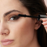 lavera Lash to Impress Mascara -Black- lors de l'application