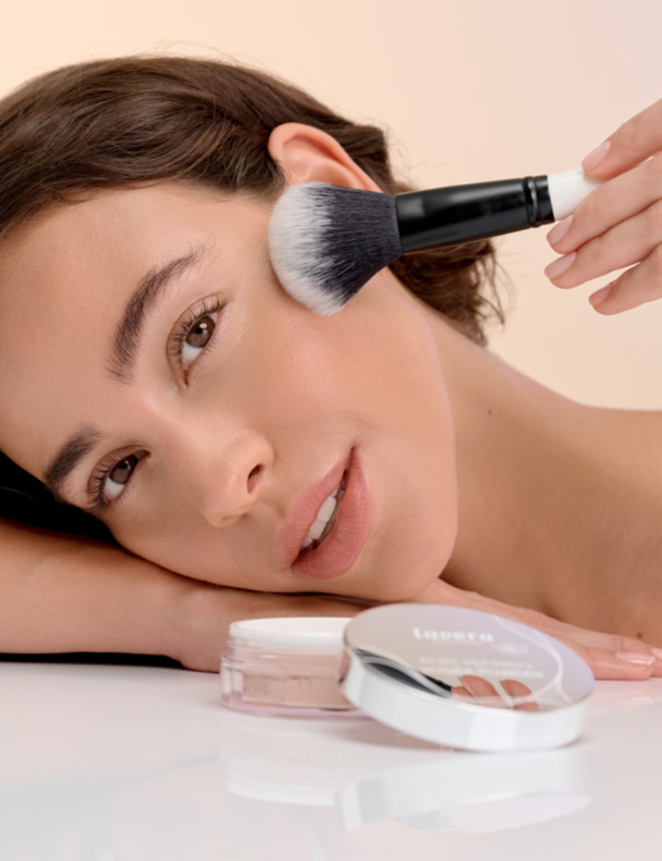 lavera Pore Refining Hydra Powder