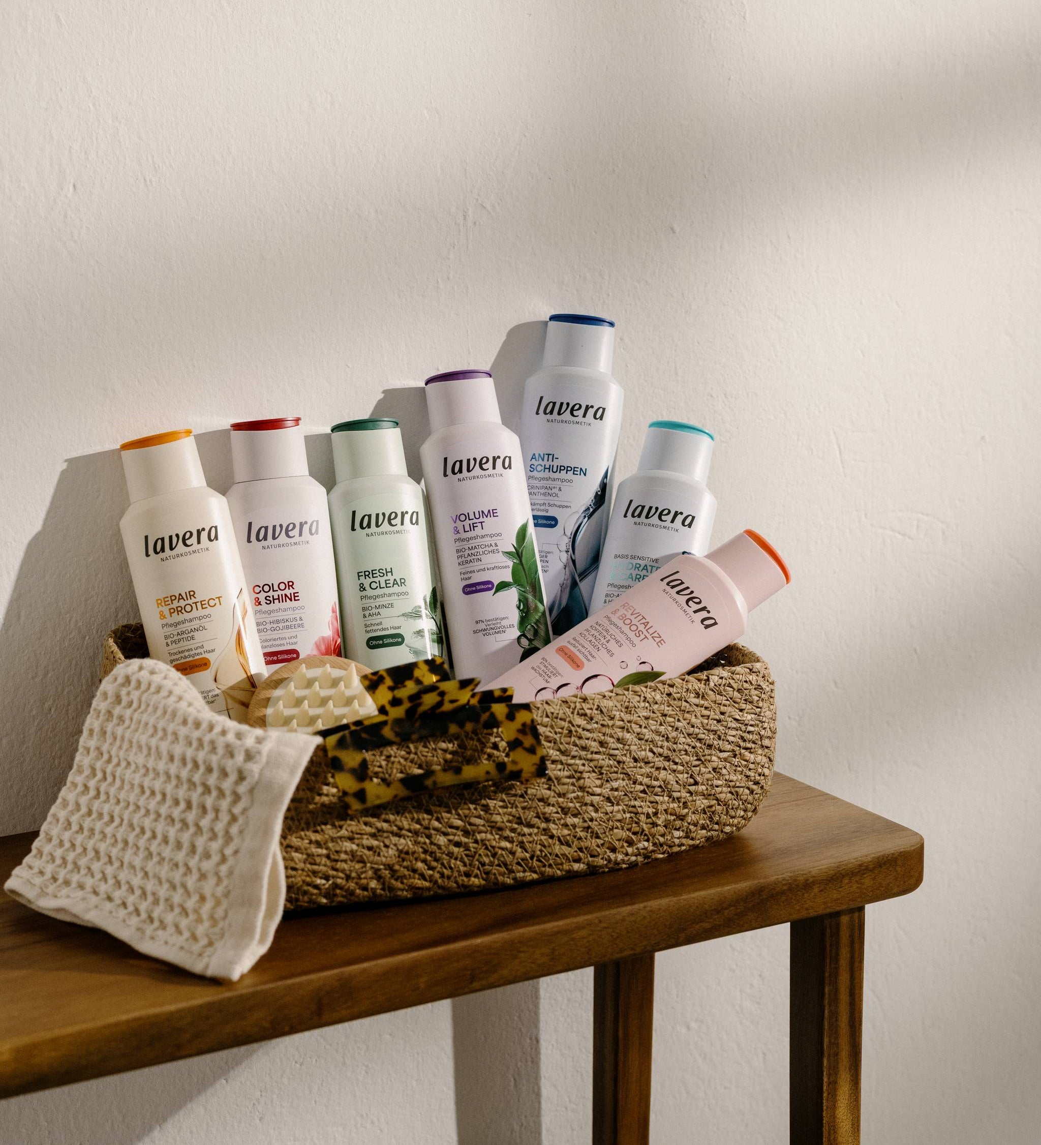 Range aller flüssigen Shampoos