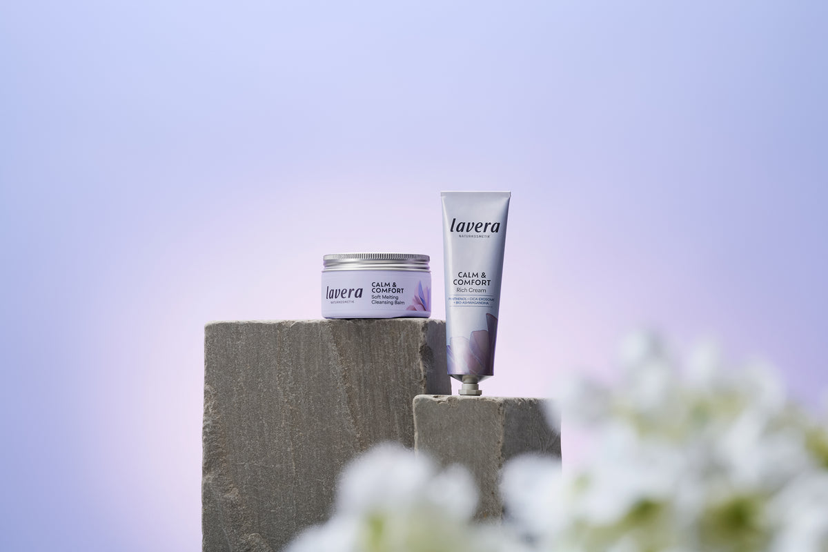 Calm & Comfort Range vor lila Hintergrund