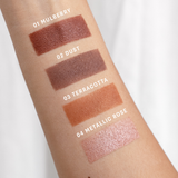 lavera Signature Colour Collection -Rosé Renaissance 02- lors de l'application