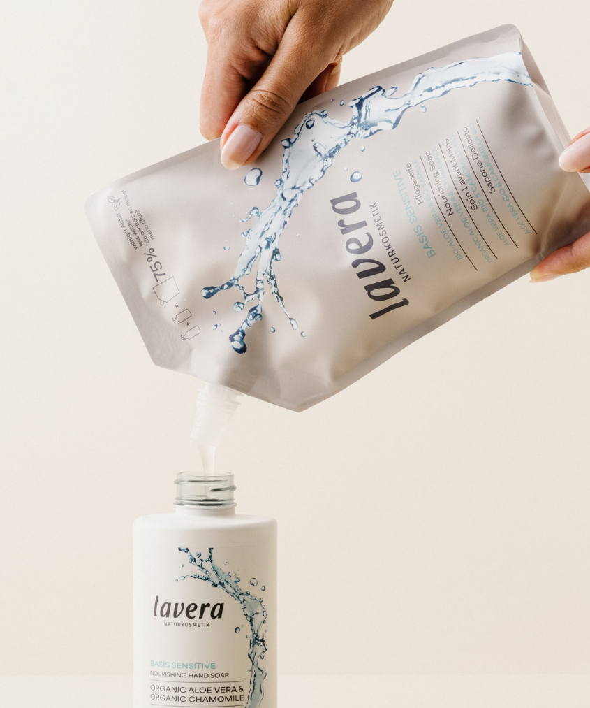 lavera Recharge souple de savon liquide soin basis sensitive