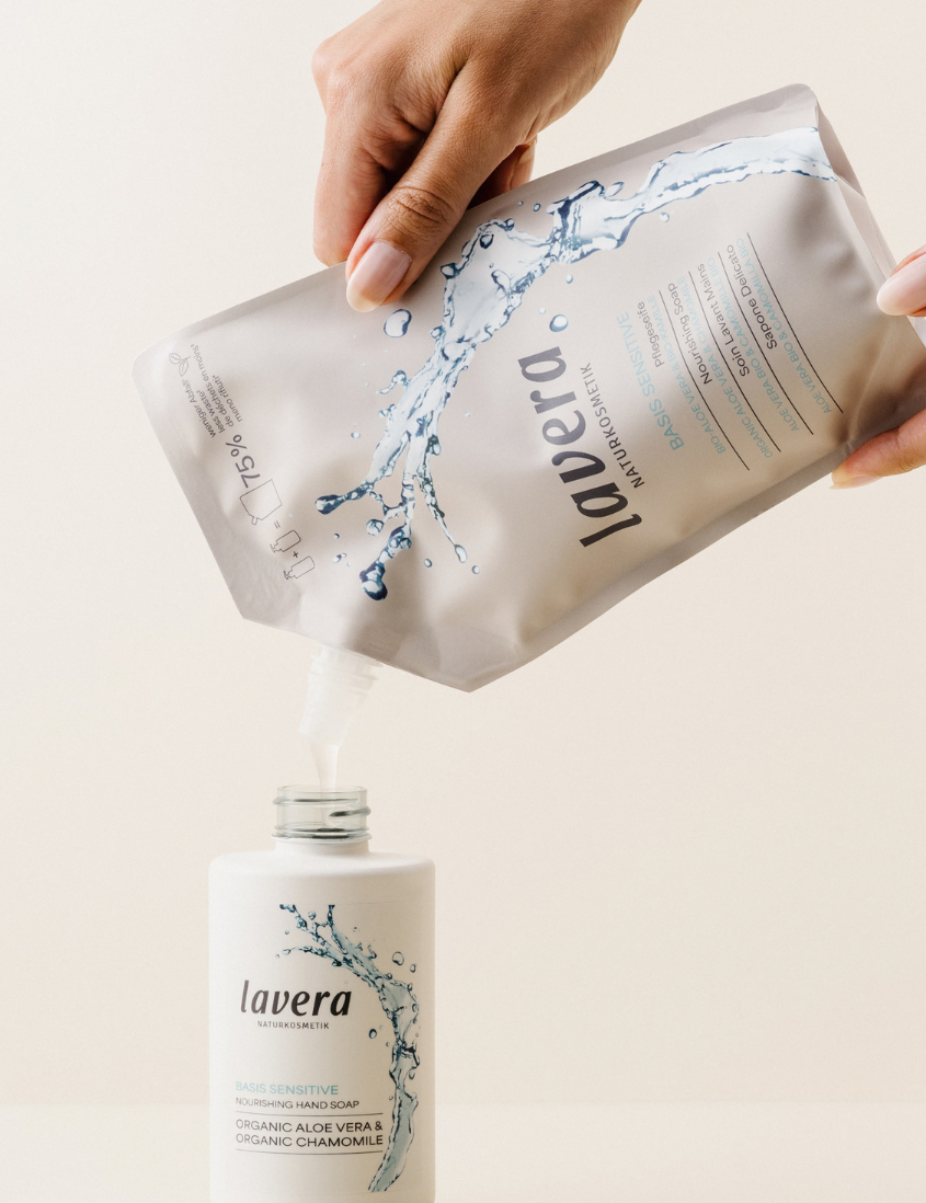lavera Recharge souple de savon liquide soin basis sensitive