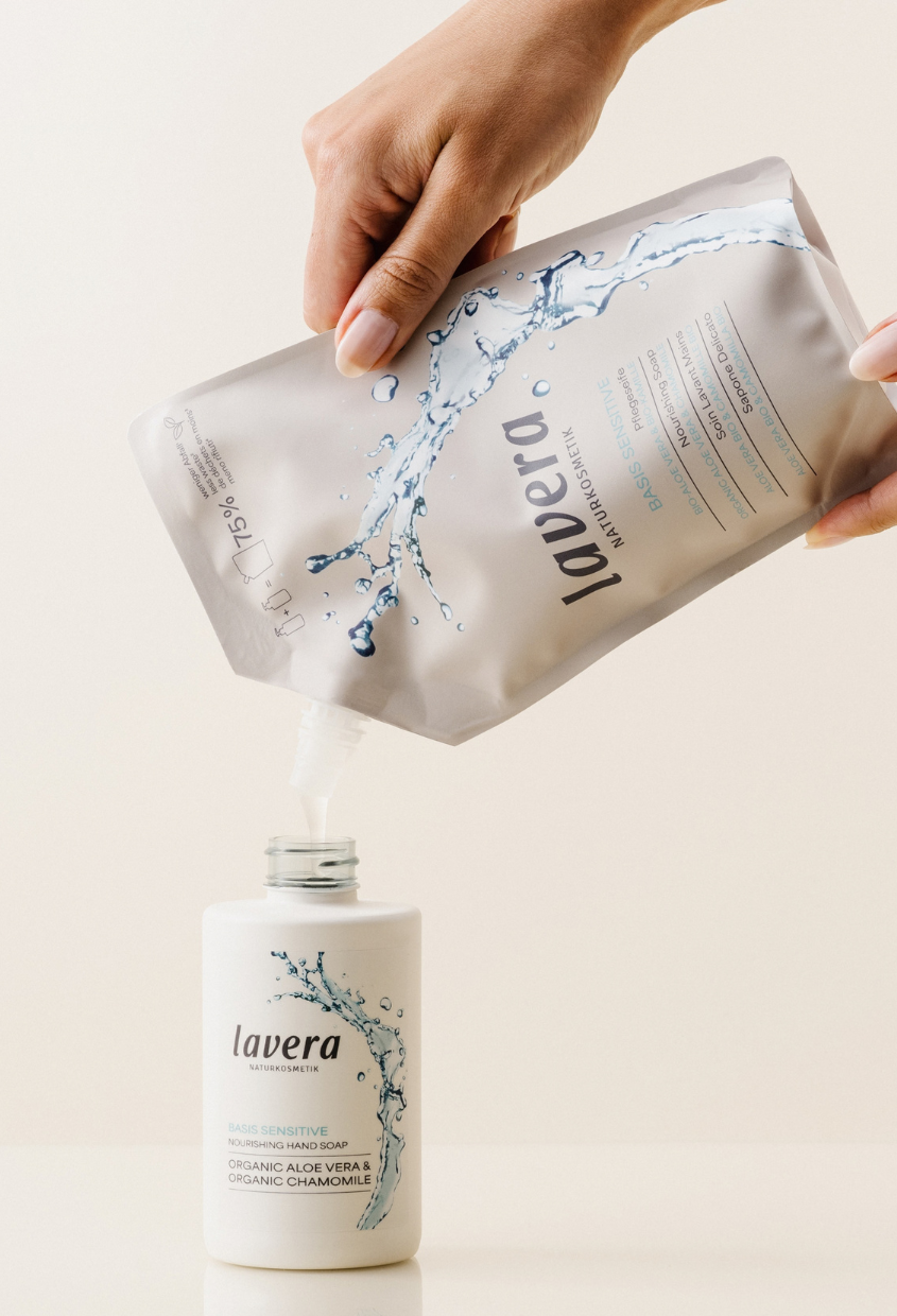 lavera Recharge souple de savon liquide soin basis sensitive