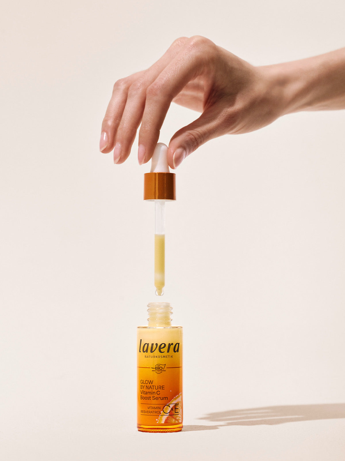 Glow by Nature Serum mit Hand