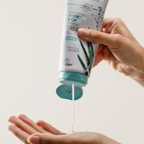 lavera Conditioner basis sensitive Hydrate & Care lors de l'application