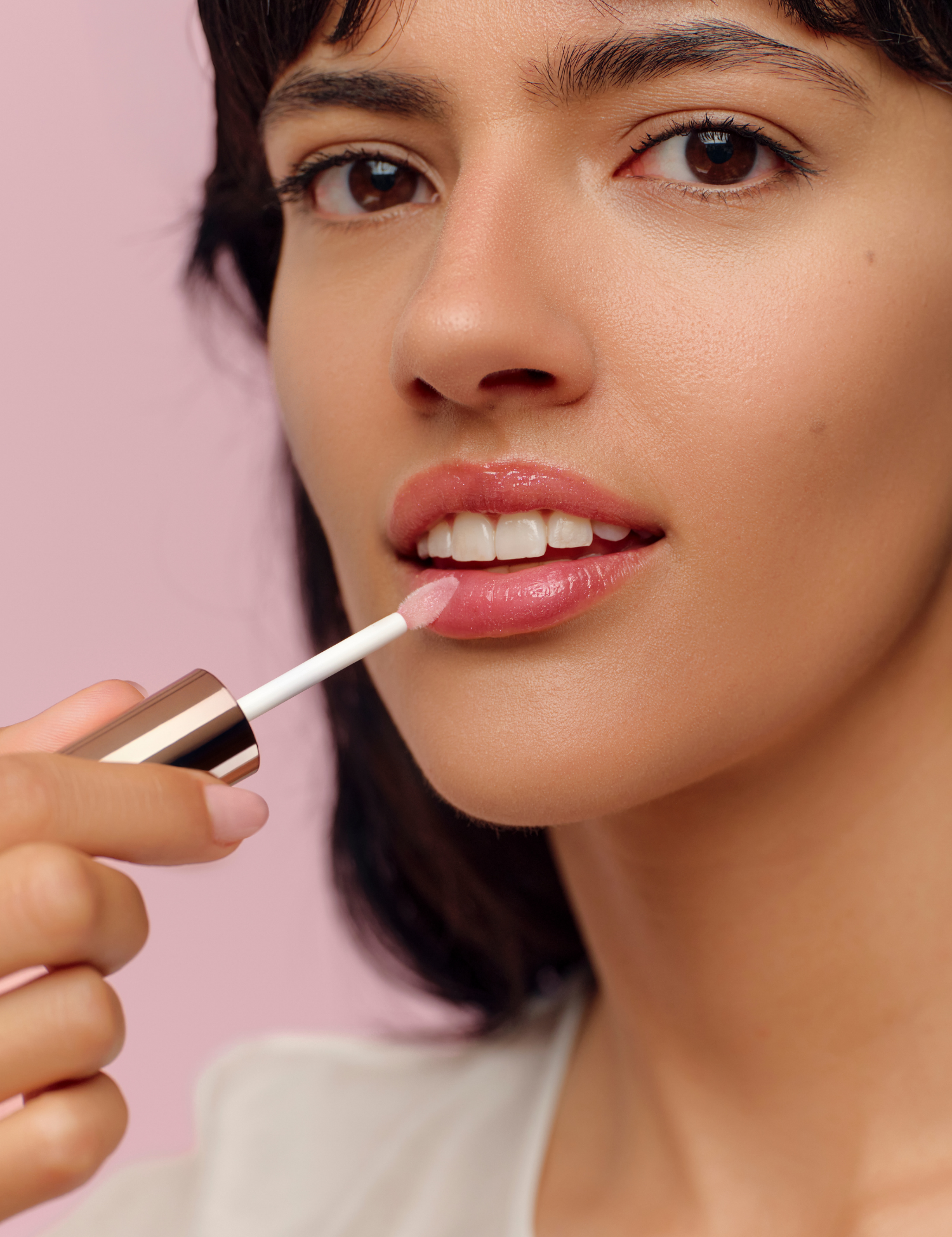 lavera Wonder Lip Elixir -Frosted Opal 01- lors de l'application