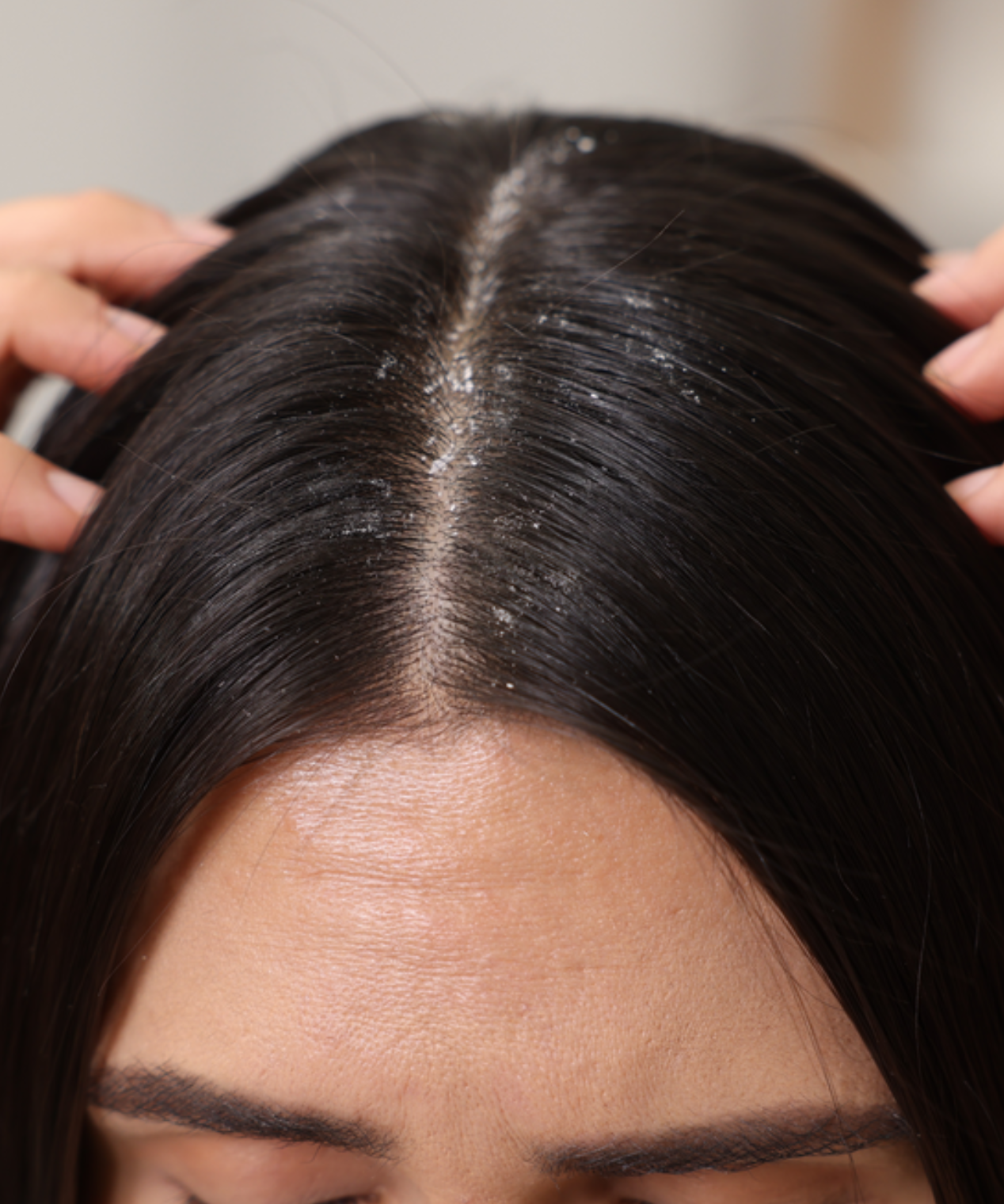 lavera Shampooing Soin Anti-Pelliculaire lors de l'application