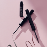 lavera Liquid Eyeliner -Brown 02- lors de l'application