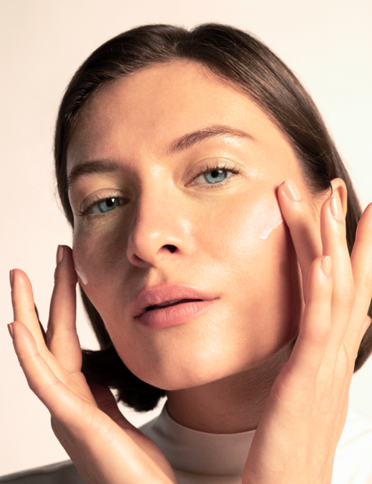 lavera Skin Longevity Crème de nuit lors de l'application