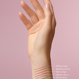 lavera Lip Contour -Dark Rose 07- lors de l'application