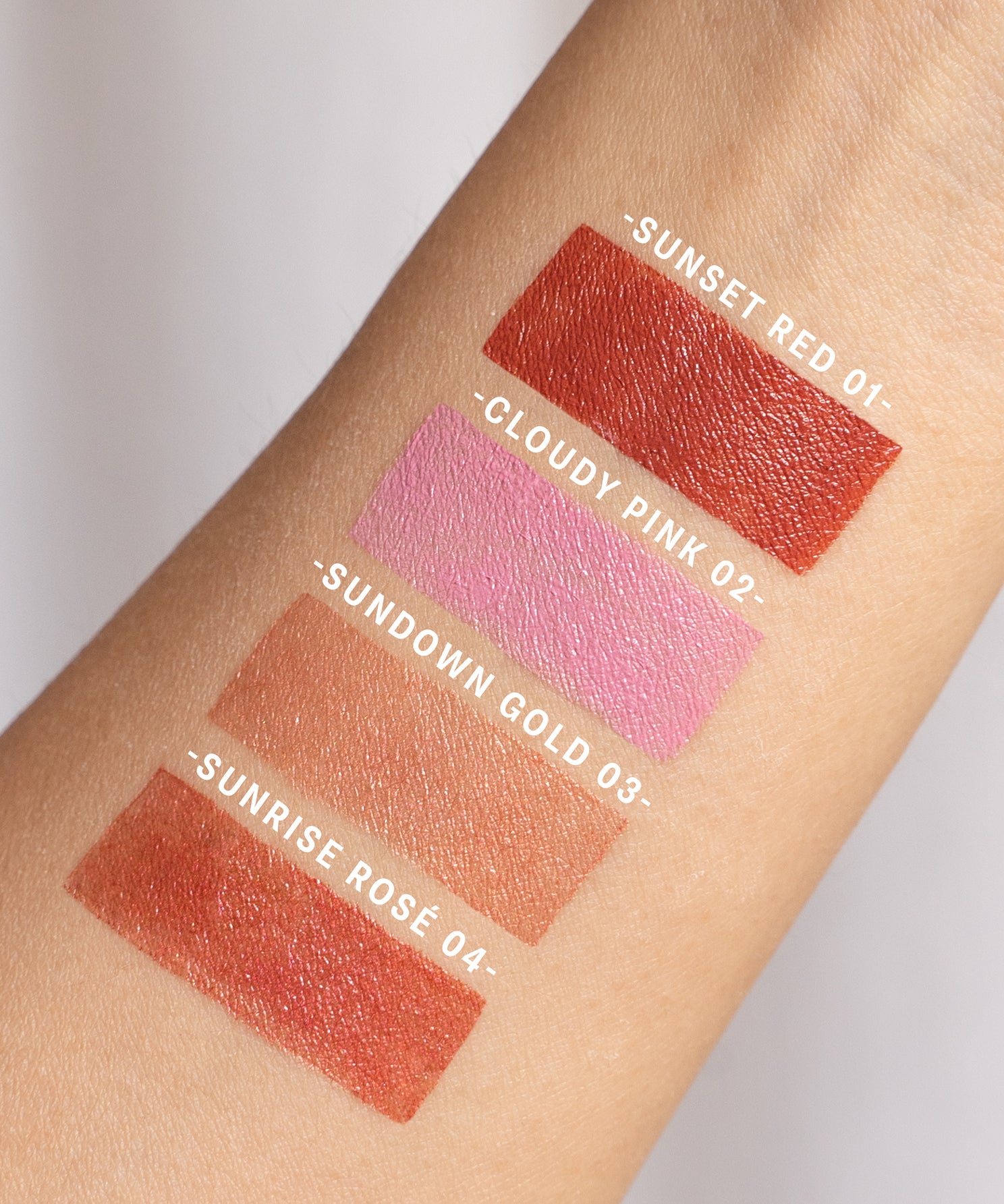 lavera Multi Balm -Sunset Red 01- lors de l'application