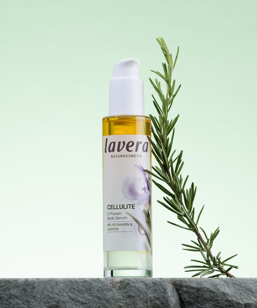 lavera Sérum Cellulite Bi-Phasé lors de l'application