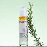 lavera Sérum Cellulite Bi-Phasé lors de l'application